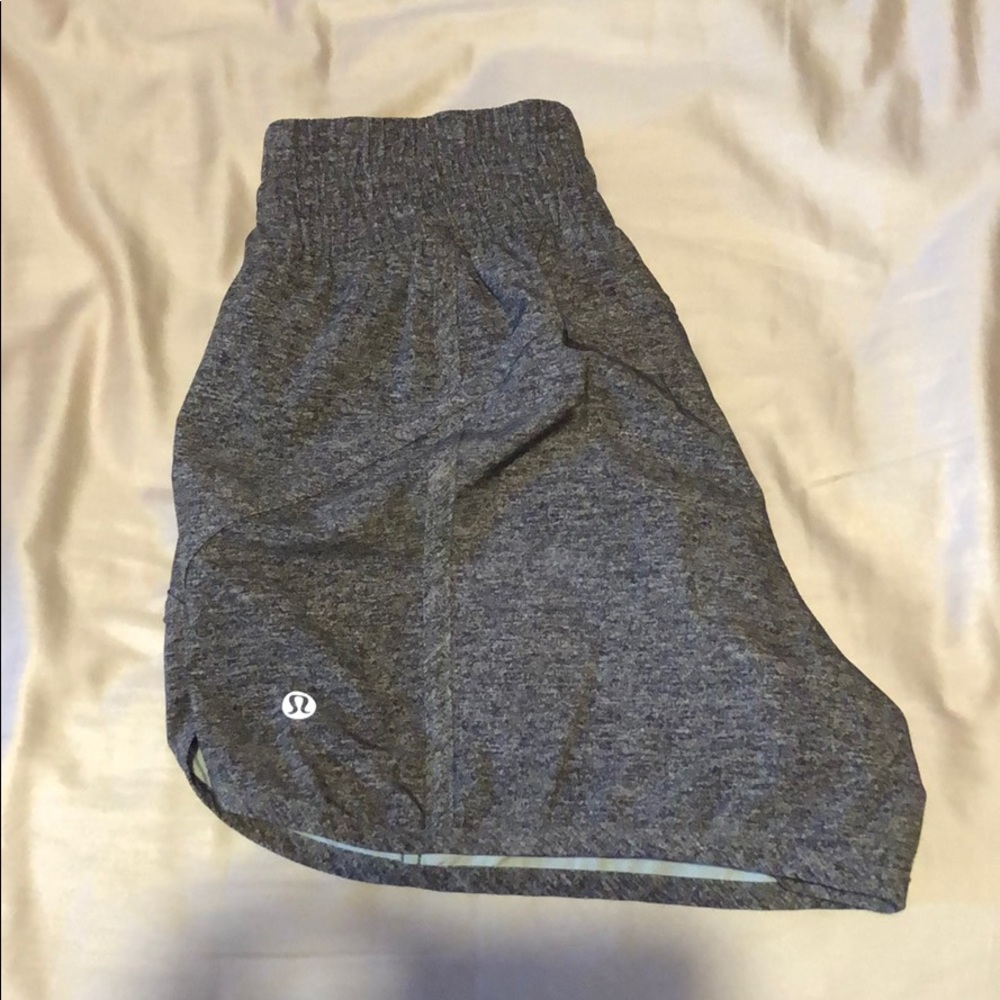 Lululemon Track That Short shorts🤍